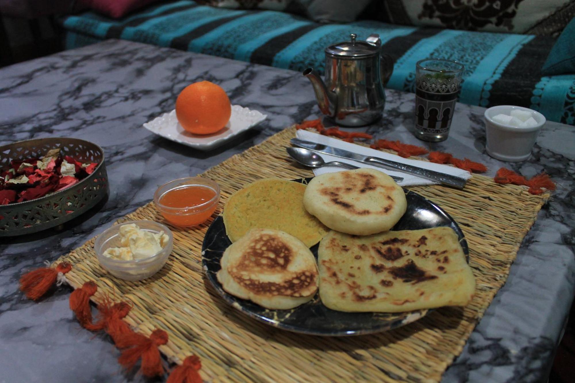 Hostel Kif Kif Annex Marrakesh Bagian luar foto