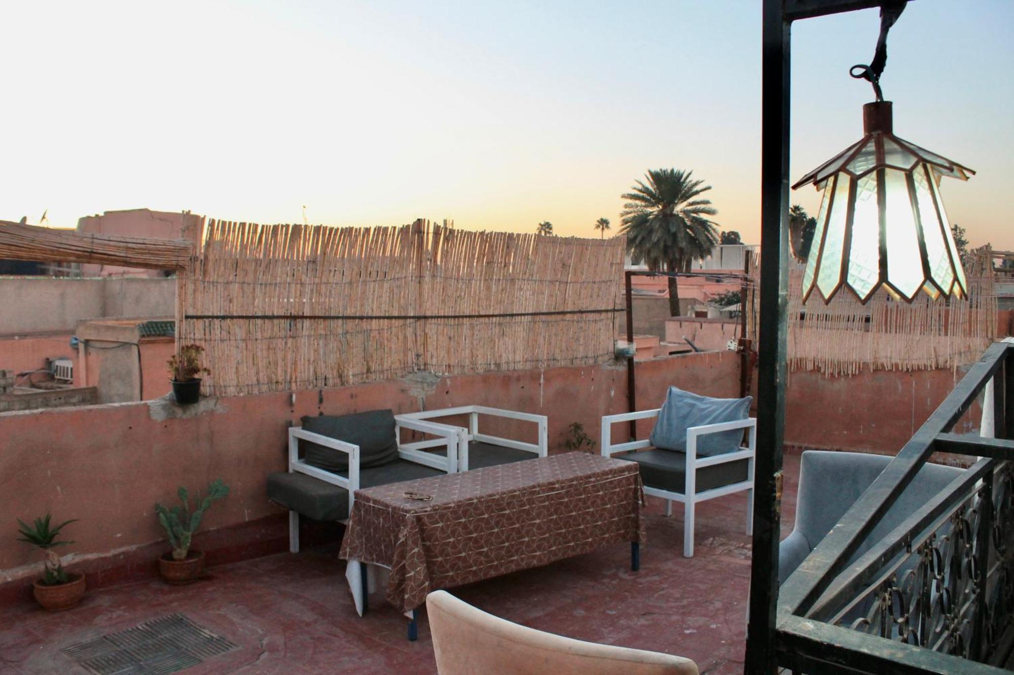 Hostel Kif Kif Annex Marrakesh Bagian luar foto
